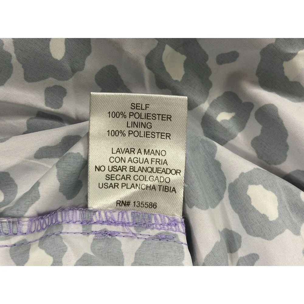 Main Strip Women Small Windbreaker Purple Leopard Print Packable Hooded NWT - Picture 7 of 9